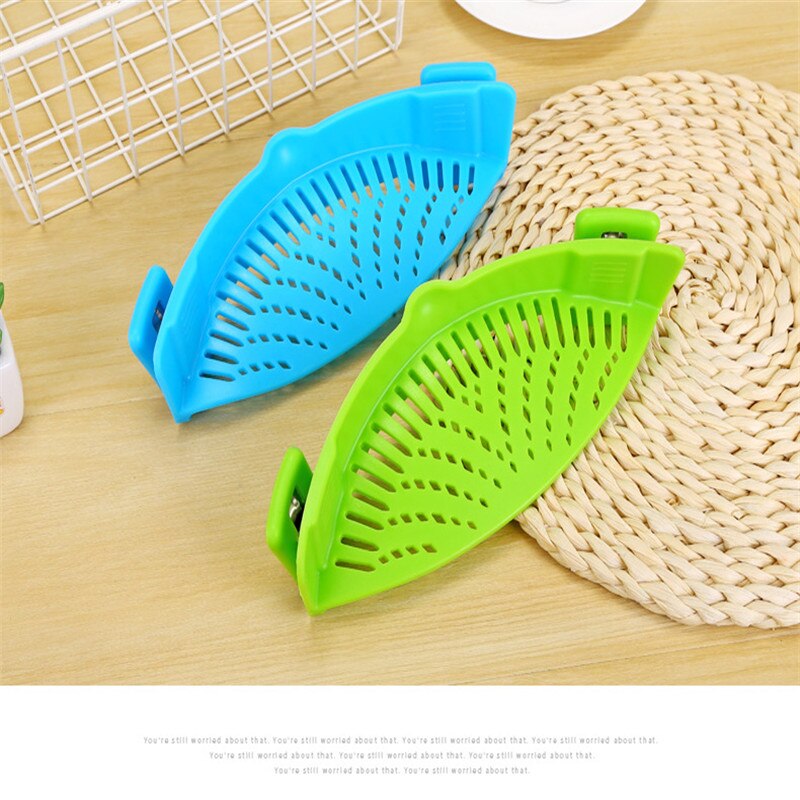 Clip-On Pot Pasta Strainer